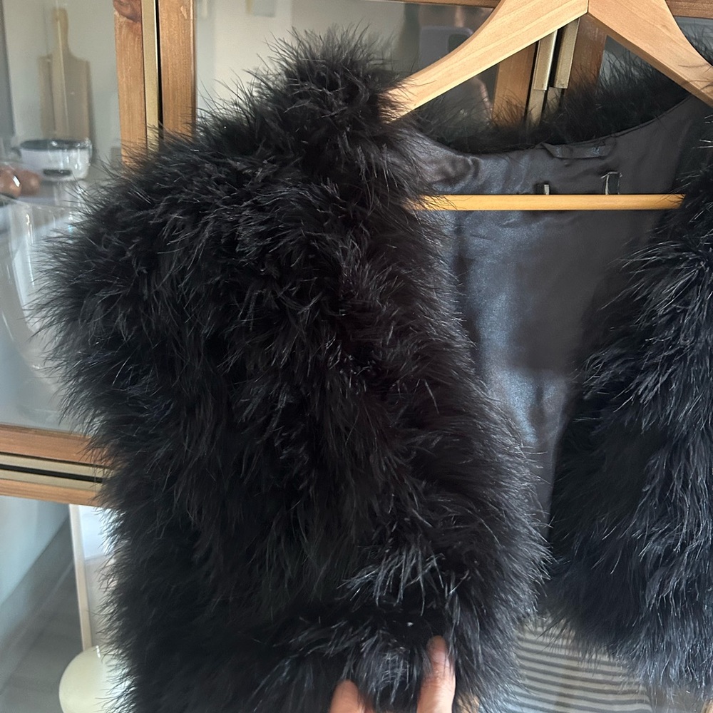 Authentic Feather Vest - Picture 3 of 7